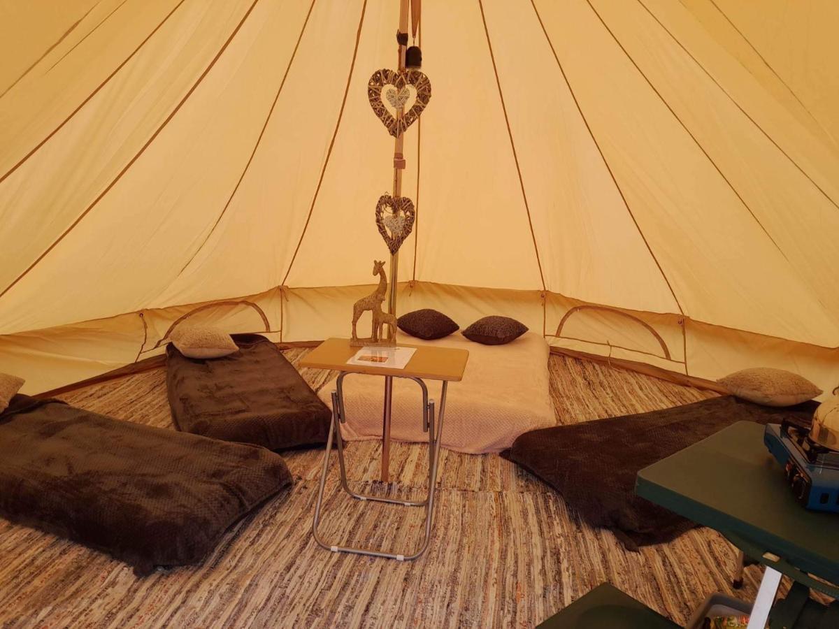 Syds Corner Bell Tent Hotel Сейнт Джъст Екстериор снимка